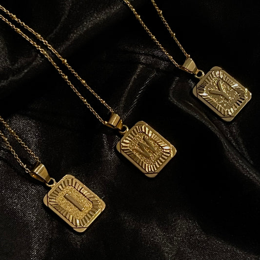 Box Letter Chain